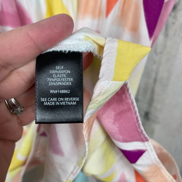 Torrid tank top boho triangle print smocking size 1 plus size 1X flowy festival - Picture 5 of 6